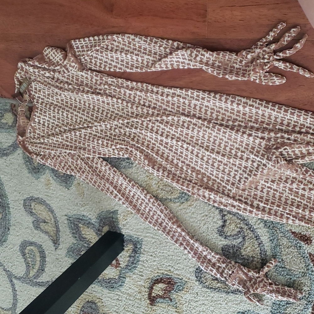 Skims body suit